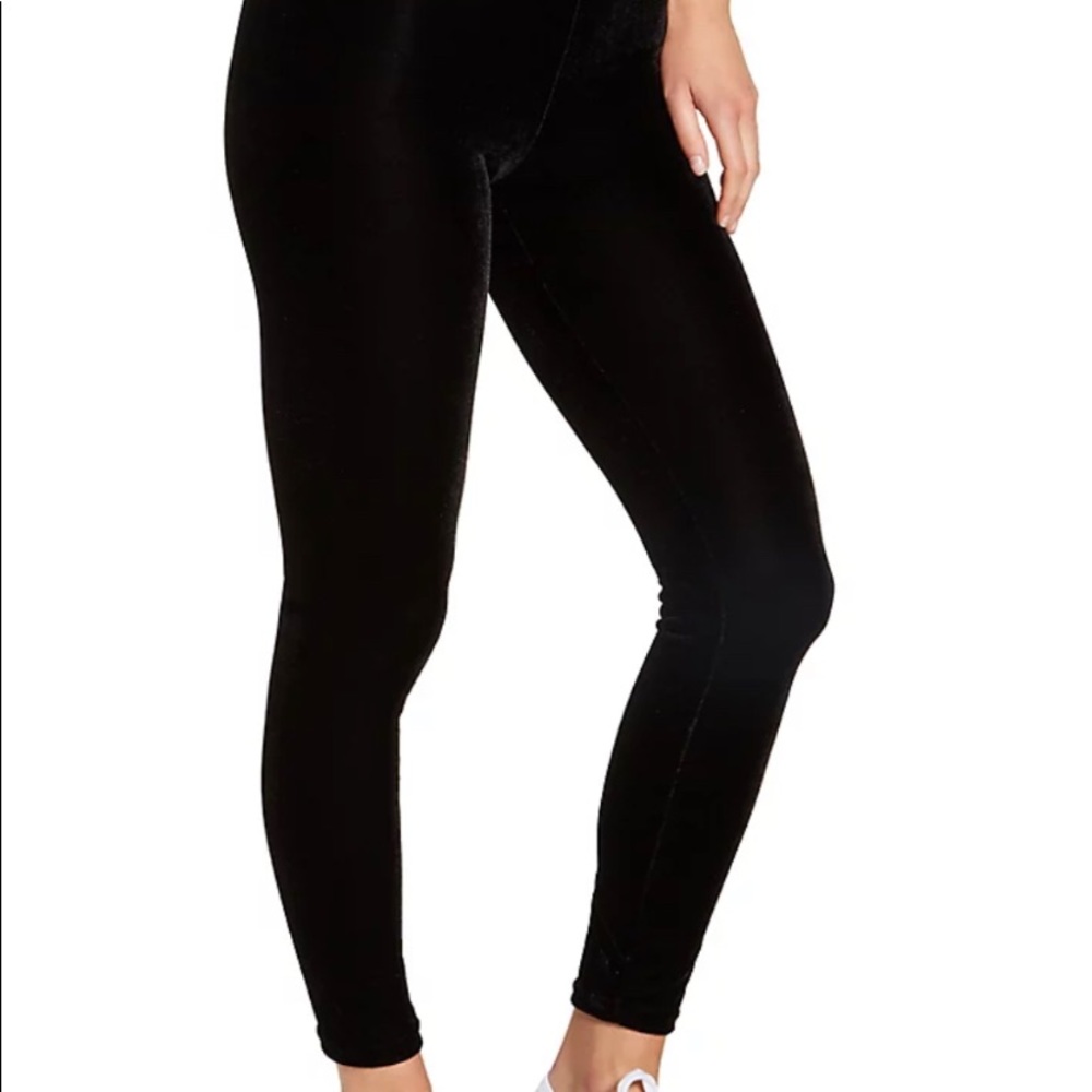 Size S Hue Velvet Leggings